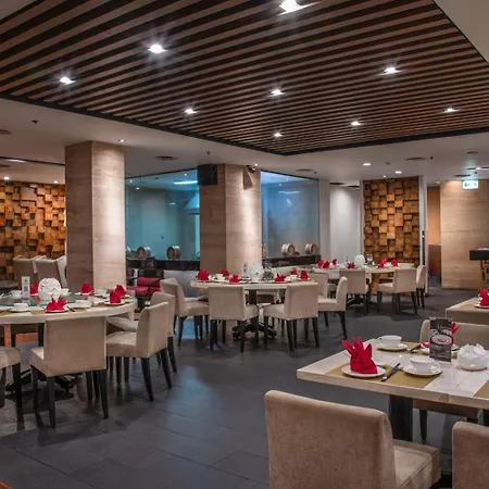 Hotel Borobudur Jakarta-3