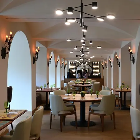 Hotel Borobudur Jakarta-3